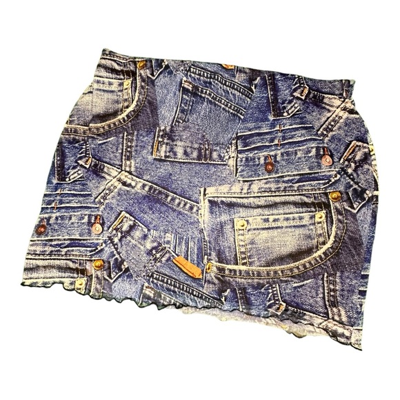 PrettyLittleThing Denim Printed Skirt - Picture 2 of 2